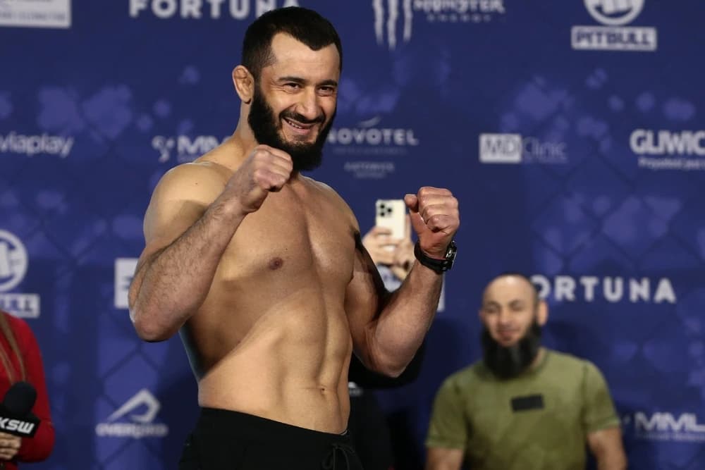 XTB KSW 100: Mamed Khalidov poddał Adriana Bartosińskiego balachą w walce wieczoru! [WIDEO]