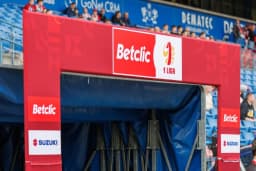 Obrazek news: GKS Tychy - Śląsk Wrocław gdzie i o której godzinie mecz? Gdzie obejrzeć? (15.03.2026)