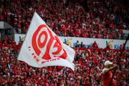 Obrazek news: Oceny po meczu FSV Mainz - Eintracht Frankfurt. Sprawdź kto najlepiej zagrał! (22.03.2026)