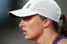 Obrazek news: WTA Wuhan 2025. Gdzie oglądać mecz Iga Świątek - Belinda Bencic na żywo? Transmisja TV i online