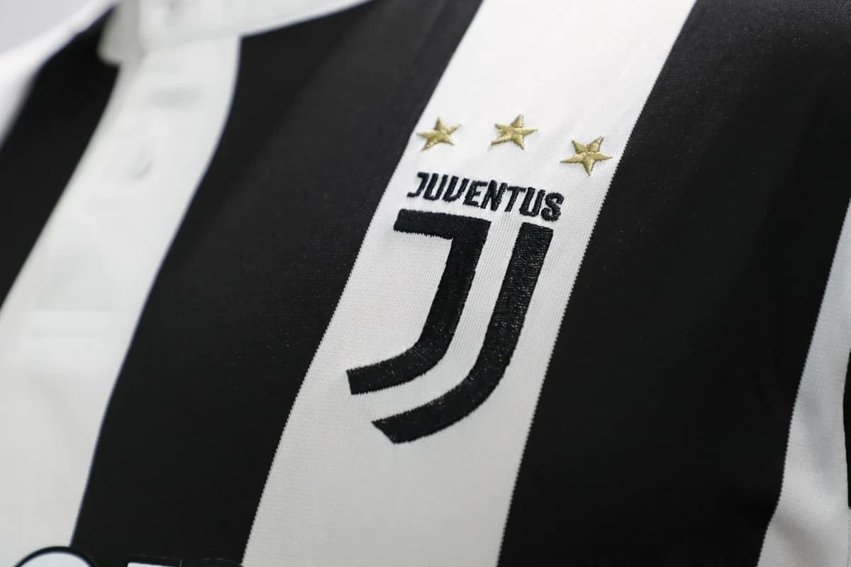 Juventus chce wykorzystać sytuację Lucasa Bergvalla. Możliwy styczniowy transfer