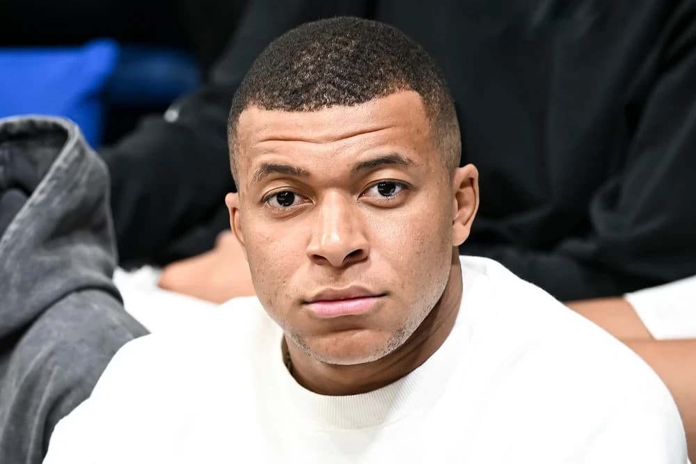 Kylian Mbappé mógł trafić do Liverpoolu. „Moja mama chciała, żebym tam grał”