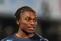 Obrazek news: Rafael Leão reaguje na plotki transferowe. „Nikt inny nie ma prawa mówić w moim imieniu”