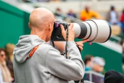 Obrazek news: Tenis. Serena Williams odpadła w 1. rundzie debla WTA Berlin – porażka z Olmos i Routliffe 6:4, 6:4